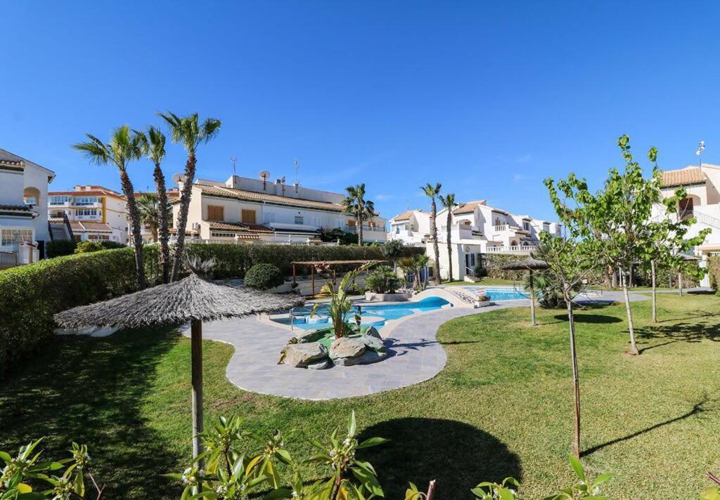 Beach Apartment Torrevieja La Mata, Alicante Parque Mar 1 La Mata  Dış mekan fotoğraf